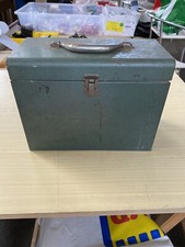 cassetta metallo officina