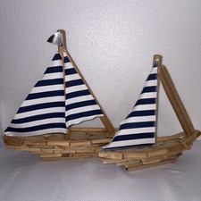 Barca a vela da spiaggia