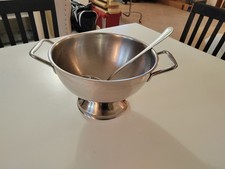 Zuppiera in acciaio con