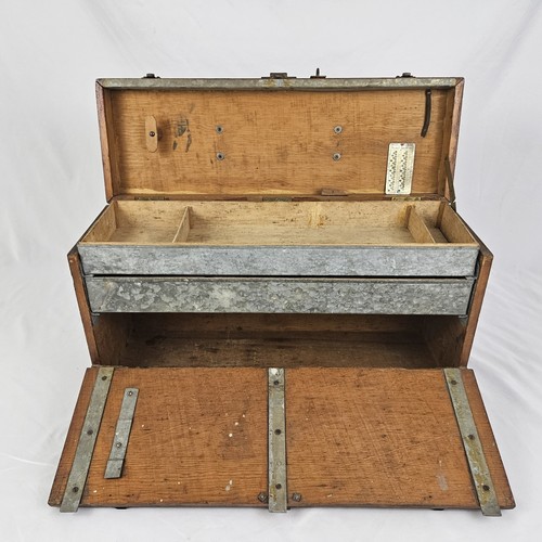 Cassettiera legno porta - in,