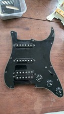 Fender Standard stratocaster battipenna caricato HSS humbucker pickup a bobina singola