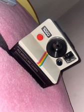 Polaroid Land Camera