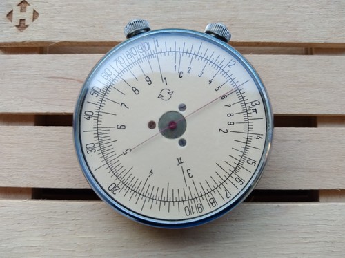 Calcolatrice meccanica vintage