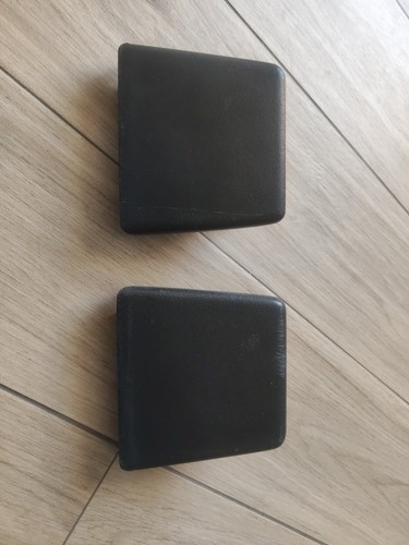Coppia tappi paraurti - tappi,