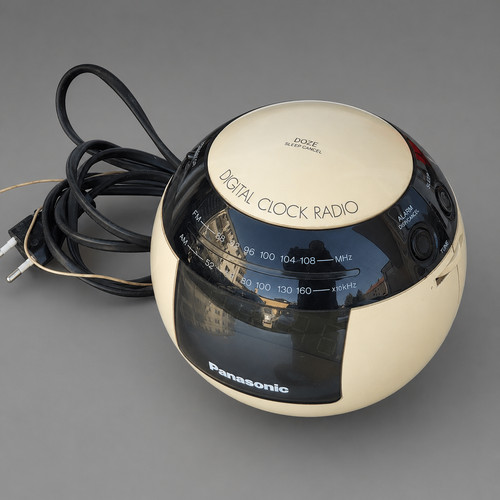 Panasonic digital clock - clock, radio