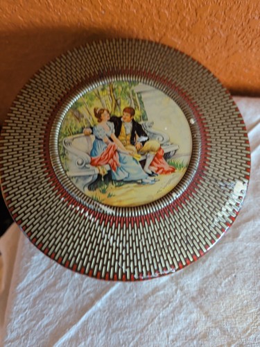 Vintage round tin container - tin,