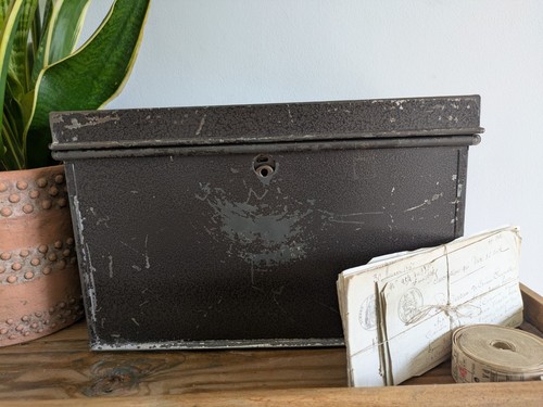 Scatola metallo vintage - in,