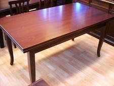 Tavolo all legno e - tavolo,