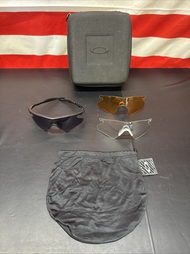 Oakley vintage frame - oakley,
