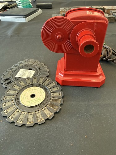 Proiettore visualizzatore