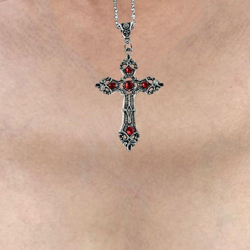 Collana con croce - con,