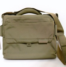 Mandarina Duck Taupe verde