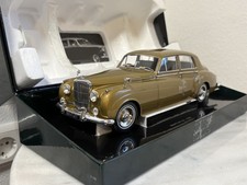 Minichamps Bentley S2 1960 oro
