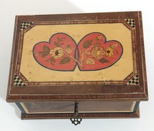 PORTAGIOIE FINEMENTE INTARSIATO CON VELLUTO ALL'INTERNO E CHIAVE DISEGNO UNICO-C