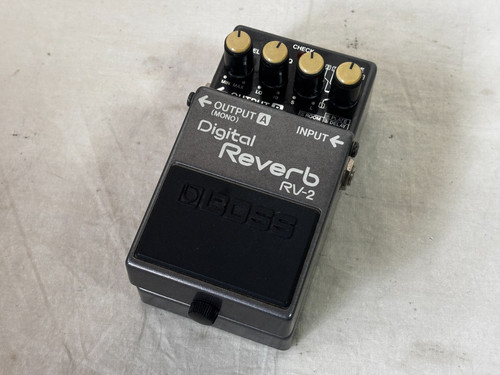 Boss rv2 digital reverb - rv-2,