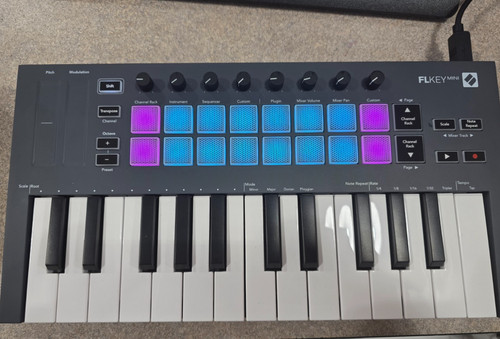Novation flkey mini tastiera - novation,