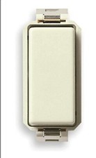 Deviatore 1p 10ax 250v Serie