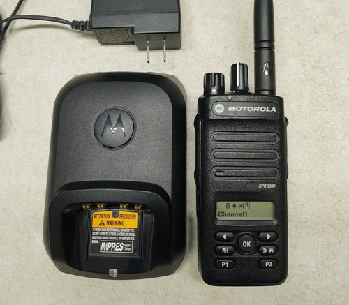 Motorola xpr3500 uhf - motorola,