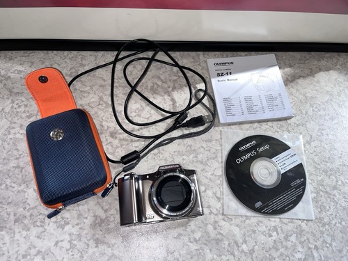 Olympus silver black 14 - olympus,