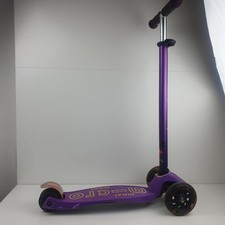 Micro Maxi Deluxe Scooter