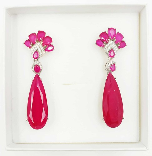 Orecchini con zirconi bianchi - orecchini,