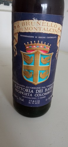 Bottiglia fattoria dei barbi - dei,