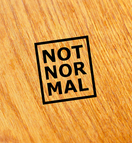 Adesivo sticker non normale - adesivo,