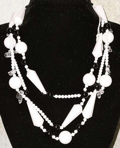 Collana lunga agata bianca - *collana,