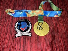 Monica Puig firmata 2016