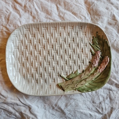 Petit plat asperges - petit, a