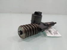 iniettore per AUDI A4 AVANT (8E) 2.0 TDI 03G130073G elczp537948