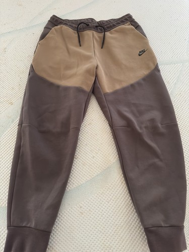 Nike tech