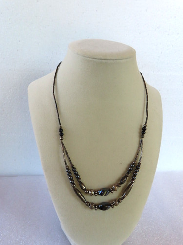 Collana perline nere - di,