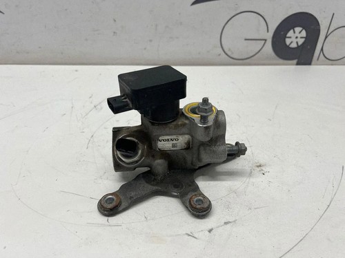 Volvo c40 539 valvola - volvo,