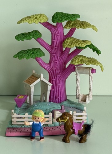 Polly pocket climbing - polly,