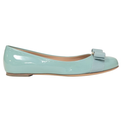 Salvatore ferragamo varina bow - salvatore,