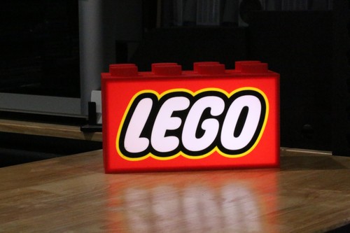 Lego brick style led lightbox - style,