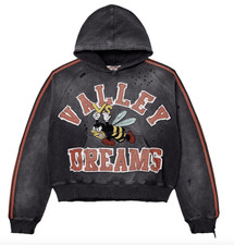 VALE-RED ANTHEM PULLOVER