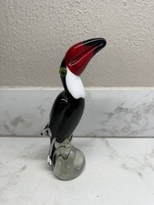 Statuina uccellino tucano