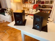 Paire d’enceintes de monitoring GENELEC 1030A