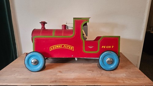 Volantino leeway anni - anni, 40