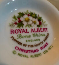 Splendido set Royal Albert serie "Flower of the Month"