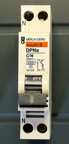 Merlin gerin 19135 - merlin,