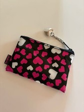 Pochette modello cuore nero rosa