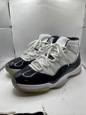 Taglia 10 - Jordan 11 Retro