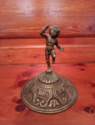 Putto antimonio con basamento - con,