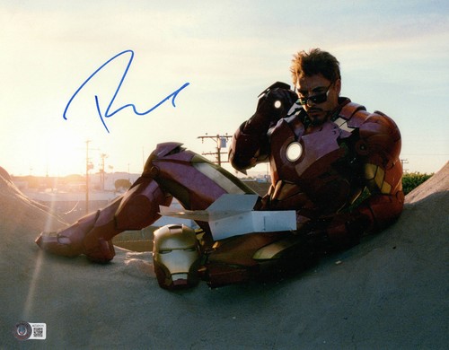Robert downey signed 11x14 - downey, jr