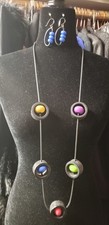 Collana in gomma colorata