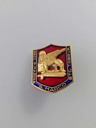 Distintivo militare smaltato - distintivo,