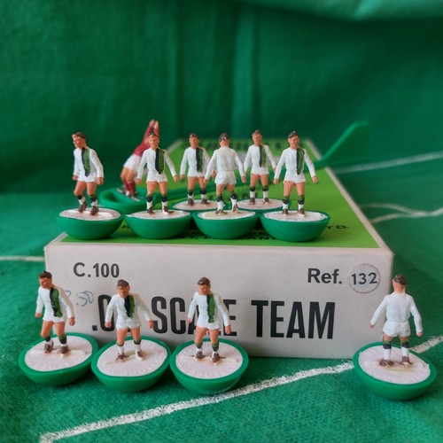 Mint subbuteo team 132 - subbuteo,